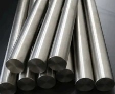 Ce progrese au fost realizate în dezvoltarea de noi materiale aliaje?